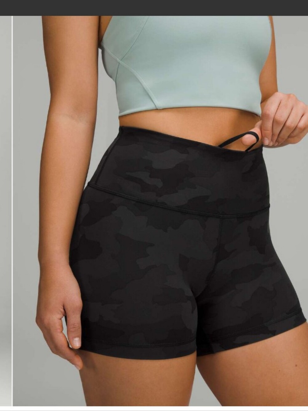 Lululemon Wunder Train Contour Fit High-Rise Short
